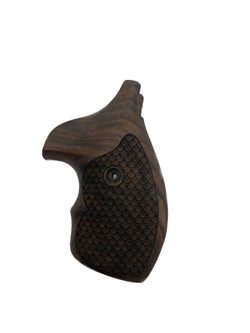 Střenky KSD Smith & Wesson J rám round butt ořech úzká rukojeť