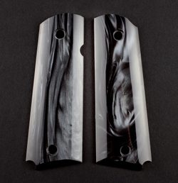 Střenky Hogue 1911 Govt. polymer černá "perleť"