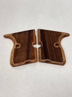 Střenky KSD Kevin 9mm ořech 2