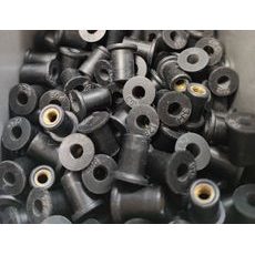 BB MATKA V GUMĚ M4X0,7 BLACK