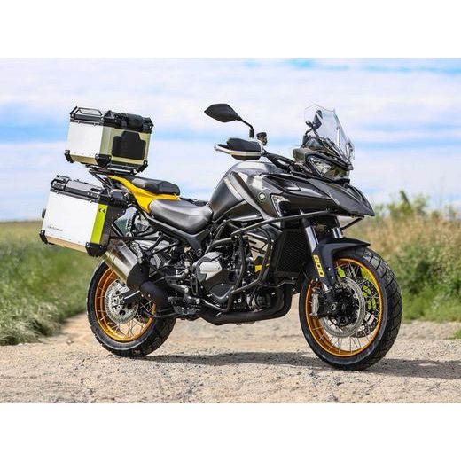 QJ MOTOR SRT 900 SX EURO 5+ BLACK