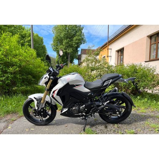 KEEWAY RKF 125 EURO 5 YELLOW