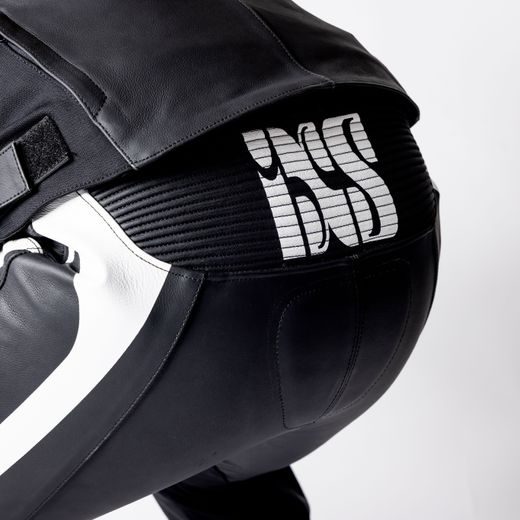 JEDNODÍLNÁ KOŽENÁ KOMBINÉZA IXS ACE 1.0 X2-229406 ČERNO-BÍLO-ČERVENÁ 26