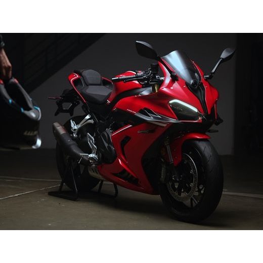 QJ MOTOR SRK 800 RR RED