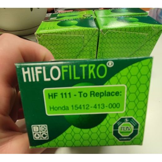 OLEJOVÝ FILTR HIFLOFILTRO HF111 - STARÉ BALENÍ