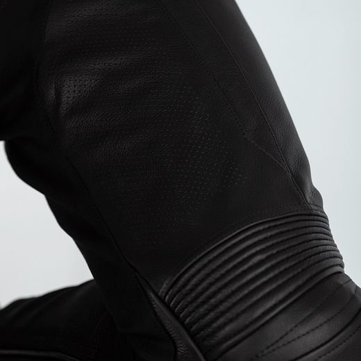 RST KOŽENÉ KALHOTY 2533 SABRE BLACK