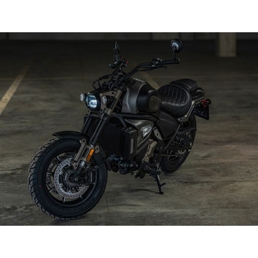 QJ MOTOR SRV 700 EURO 5 BLACK