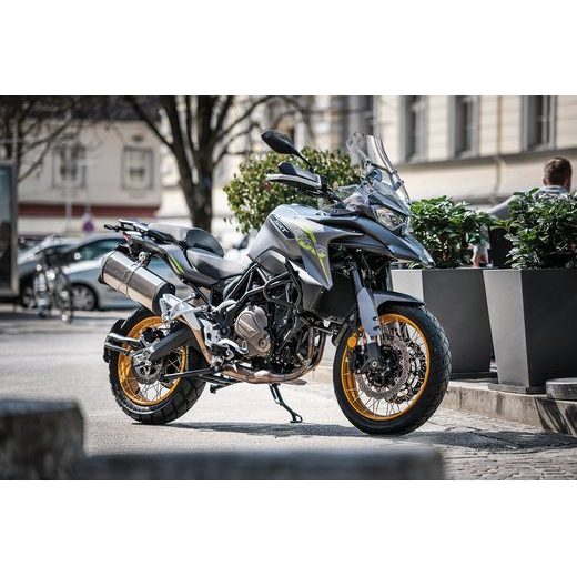 QJ MOTOR SRT 700 X EURO 5 LIGHT GREY