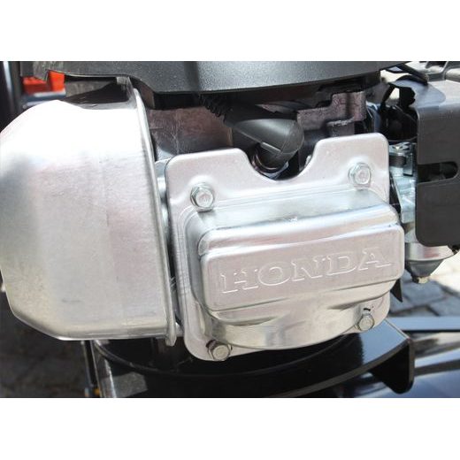 SHARK ACCESSORIES SHARK PROFESIONÁLNÍ ROTAČNÍ KARTÁČ KE ČTYŘKOLKÁM ATV A UTV, MOTOR HONDA