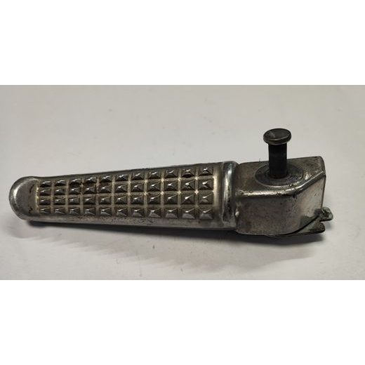 BB ZADNÍ STUPAČKA LEVÁ HONDA AFRIKA TWIN CRF 1000