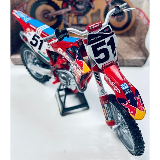 NEWRAY GASGAS MC 450F - 51 JUSTIN BARCIA RED BULL 1:12