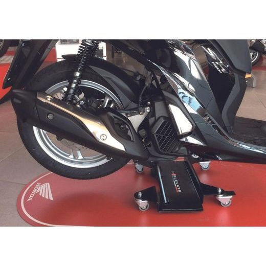 POJEZDOVÁ PODLOŽKA POD ZADNÍ KOLO LV8 GARAGE & TRACK E300SC S PROTISKLUZOVOU ÚPRAVOU PRO SKÚTRY