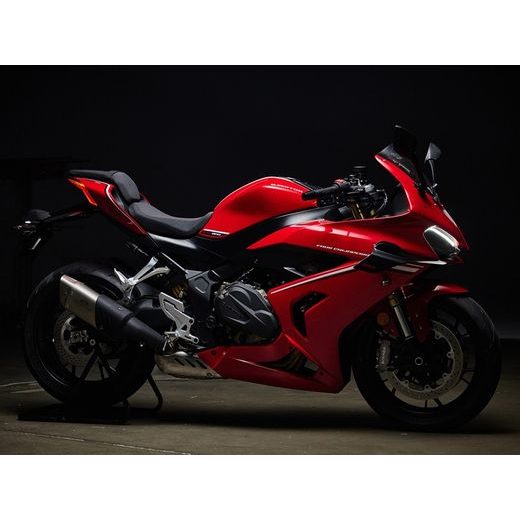 QJ MOTOR SRK 800 RR RED