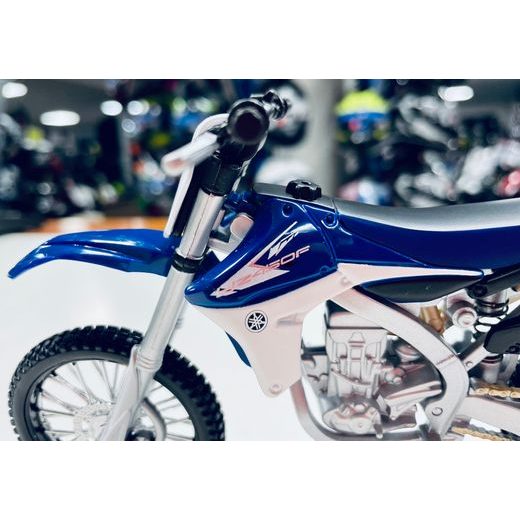 MAISTO YAMAHA YZ450F 1:12 BLUE/WHITE