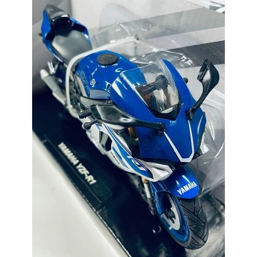 NEWRAY YAMAHA YZF-R1 BLUE/SILVER 1:12
