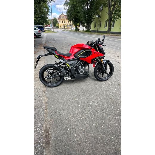 QJ MOTOR SRK 125 J RED