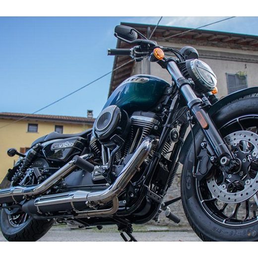 SWM CUSTOM V1200 - STORMBREAKER BLACK