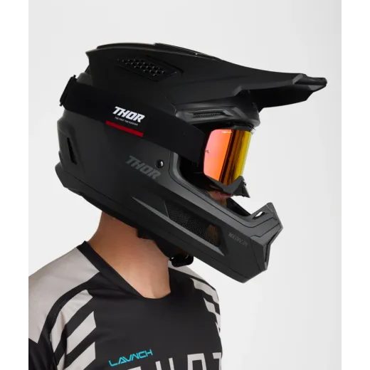 THOR PŘILBA FLEET BLACKOUT MATTE BLACK
