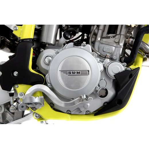 SWM RS 300 R EURO 4 WHITE/RED - PŘEDVÁDĚCÍ STROJ - 33KM - PLNÁ ZÁRUKA