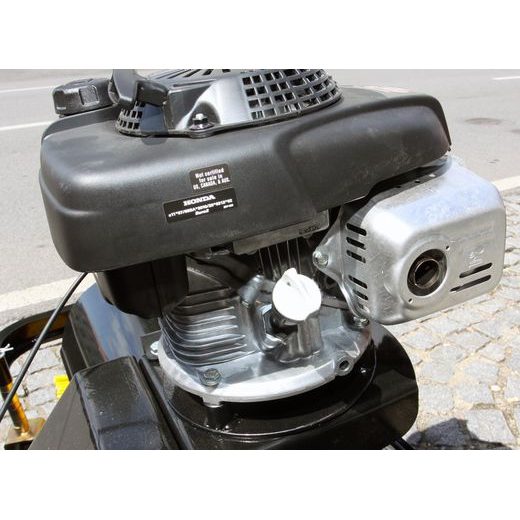 SHARK ACCESSORIES SHARK PROFESIONÁLNÍ ROTAČNÍ KARTÁČ KE ČTYŘKOLKÁM ATV A UTV, MOTOR HONDA