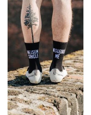 Ponožky na běhání Kolo je Láska NEjsem Single - černá