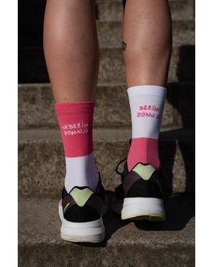 Ponožky na bicykel Kolo je Nebežím pomaly, bežím zónu 2 - ružová