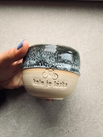 Espresso hrníček Kolo je láska - černé nebíčko