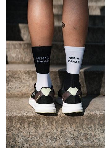 Ponožky na kolo Kolo je Neběžím pomalu, běžím zónu 2 - bílá