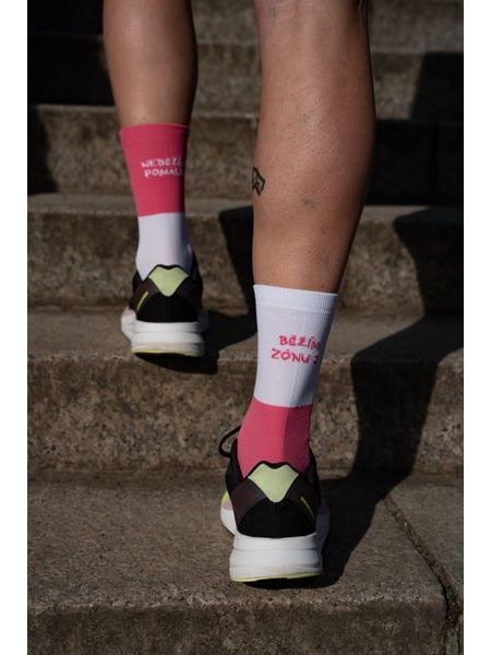 Ponožky na kolo Kolo je Neběžím pomalu, běžím zónu 2 - růžová