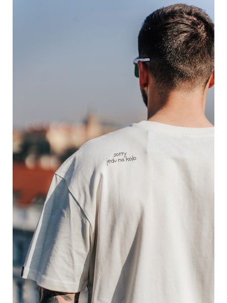 Tričko Kolo je láska Práce počká, kolo ne unisex oversize - krémová