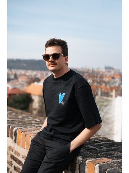 Tričko Kolo je láska Srdíčko - černá