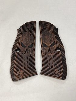 Střenky KSD CZ Shadow 2 ořech Punisher a nábojnice