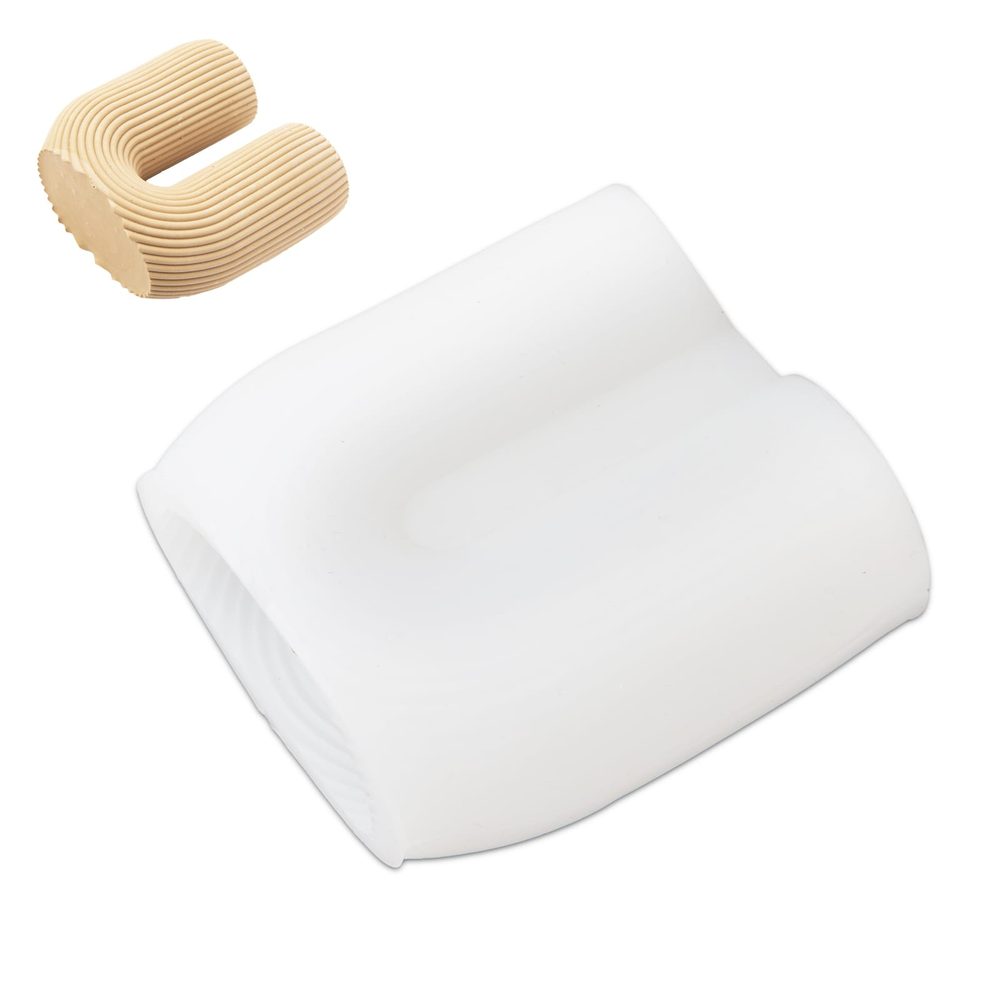 Manumi Silikonová forma na odlévání kreativní hmoty ve tvaru U 85x88mm - 3 ks