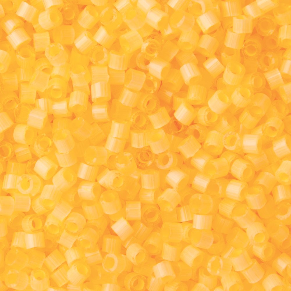 Miyuki Rokajlové korálky - Miyuki Delica 11/0 (DB-1855-50) Silk Inside Dyed Sun Glow - 15 g