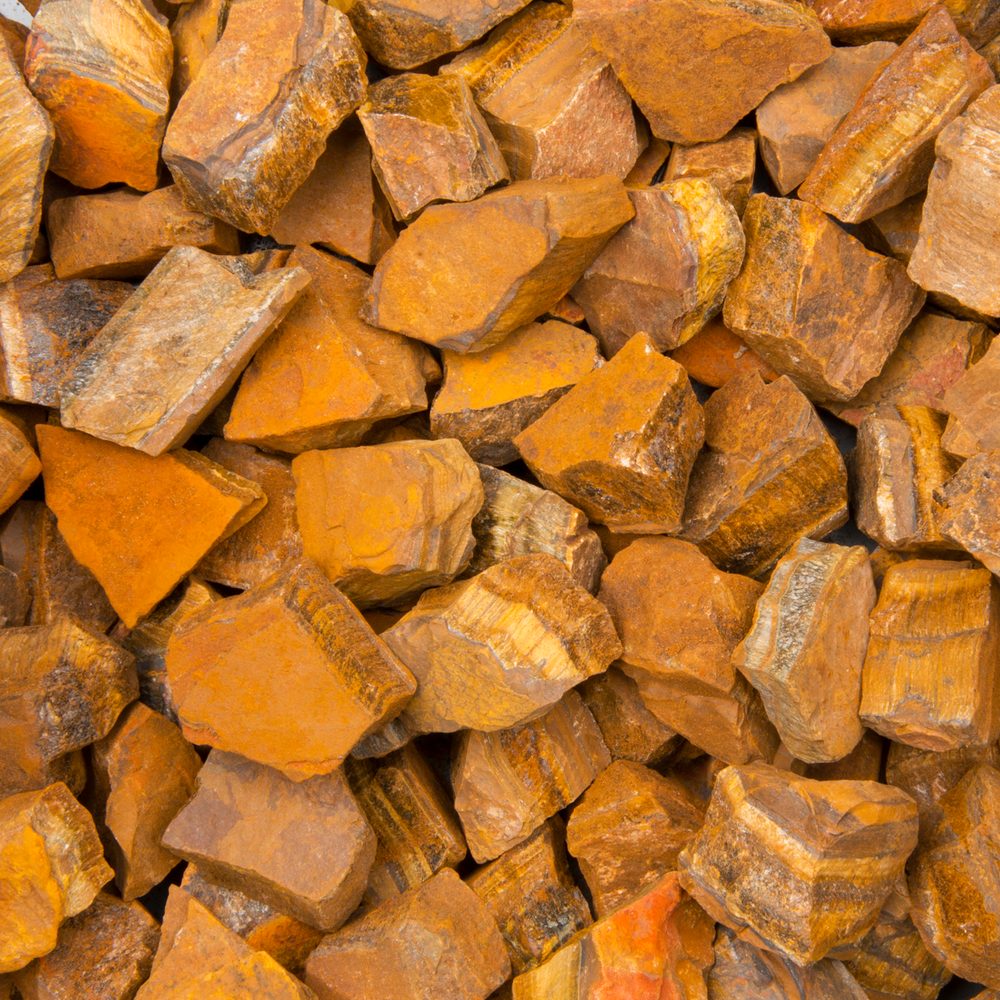 Surový minerál Tygří oko 35-80 mm 1-2ks - 1 balení