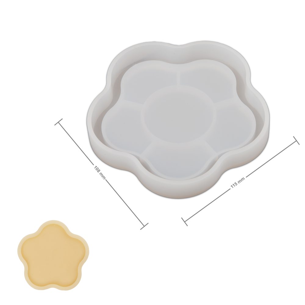 Manumi silikonová forma na odlévání kreativní hmoty 115 x 108 x 17 mm podložka ve tvaru květiny - 3 ks