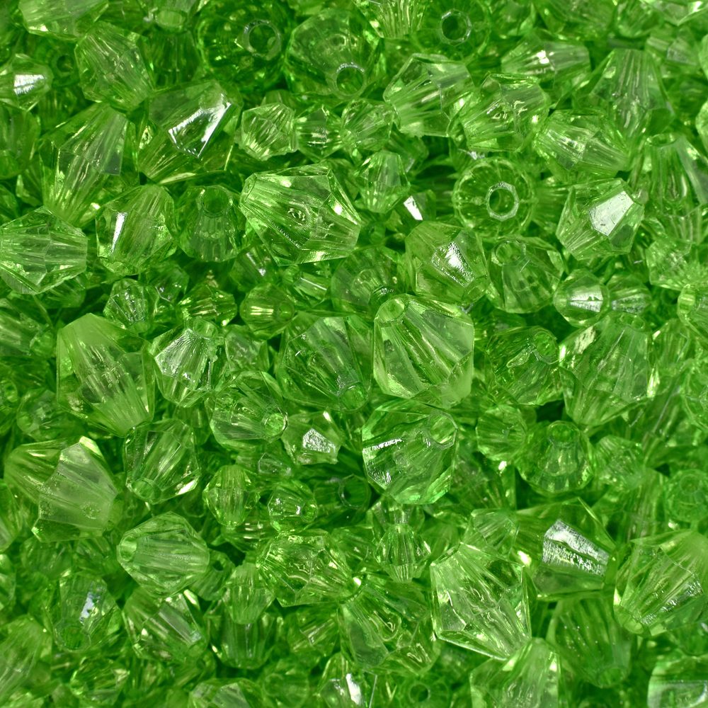 Broušené akrylové korálky 4-8mm světle zelené - 100 g