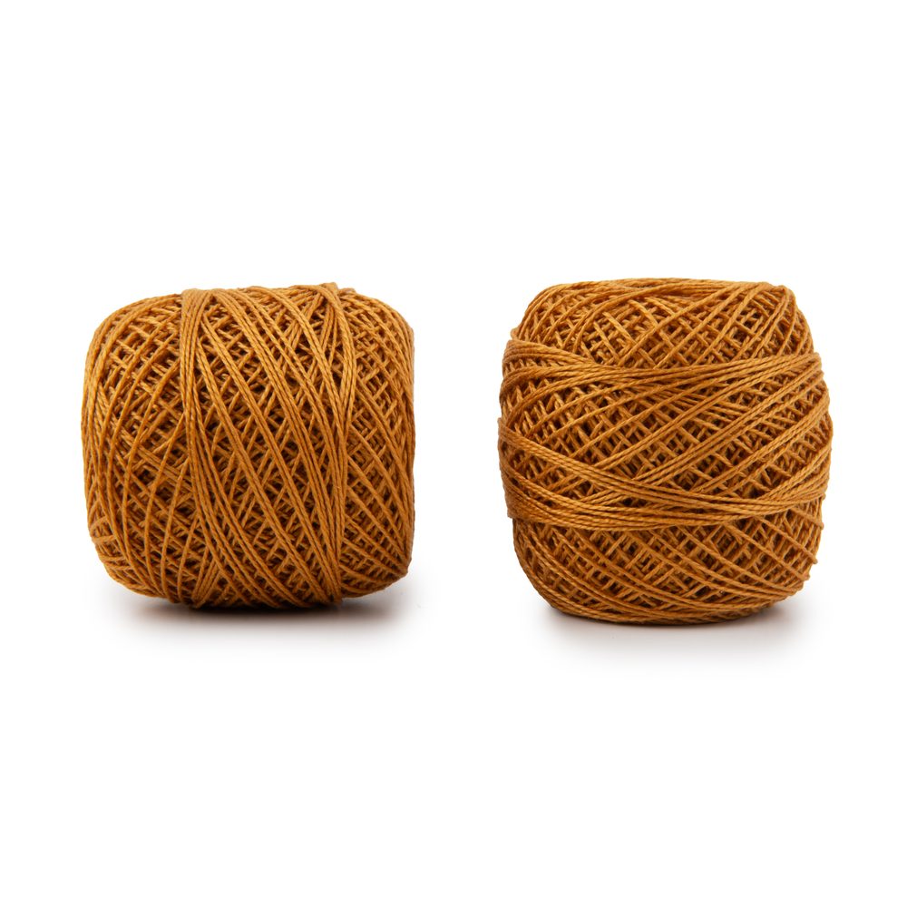 Niťárna Česká Třebová Háčkovací a vyšívací příze Perlovka 85m hořčicová - 3 ks