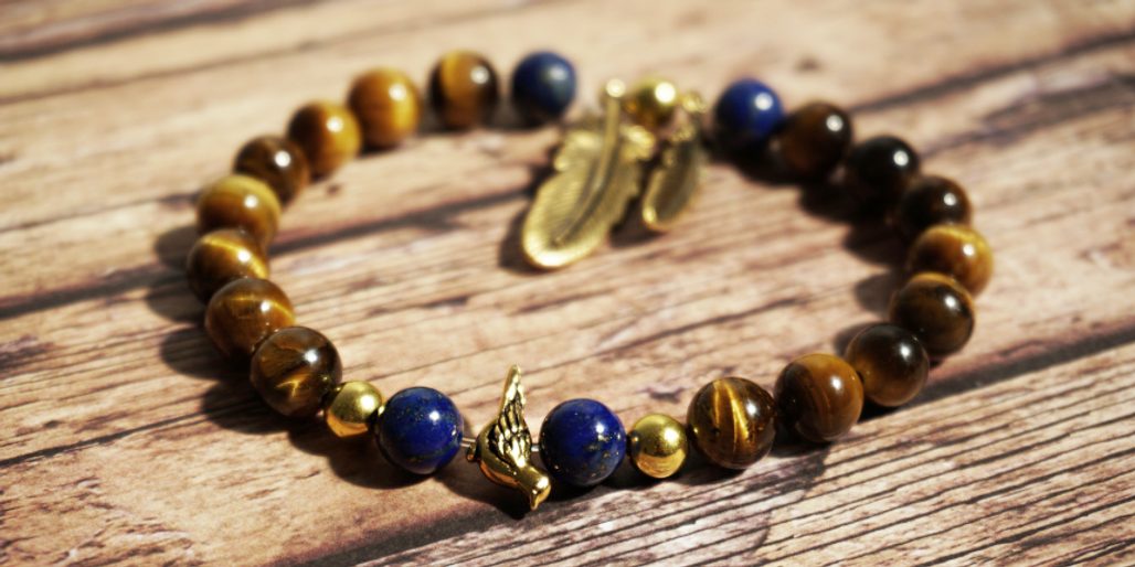 Návod na výrobu náramku z tygřího oka a lapisu lazuli