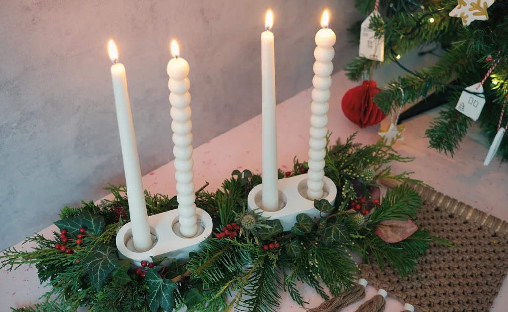 Tipy na DIY vianočné vence a adventné svietniky + návod na výrobu sviečok |  Manumi.sk