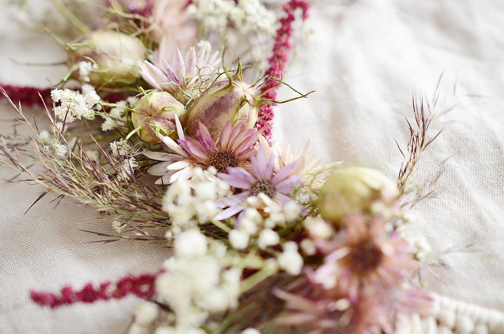 Návod na výrobu macramé věnce se sušeným kvítím