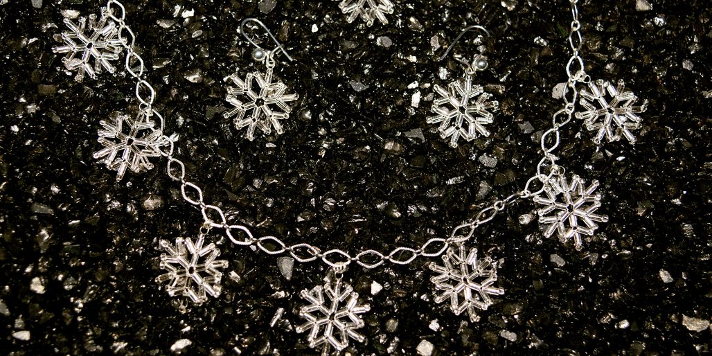 Návod na výrobu sněhových vloček podle Saši