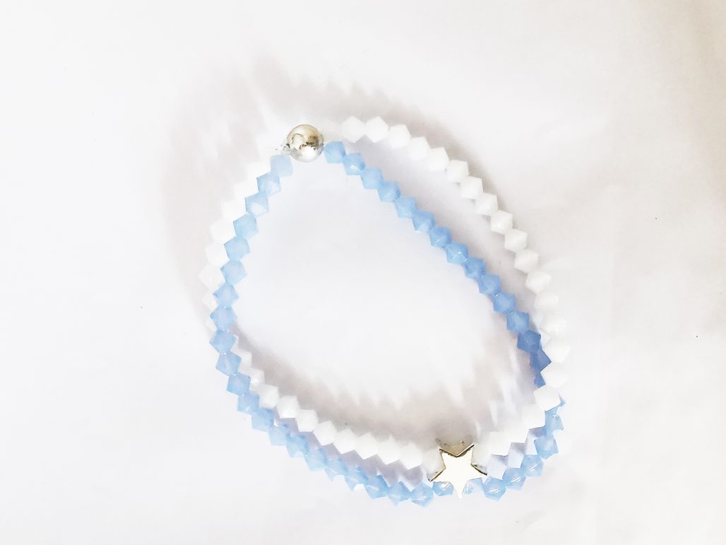 Hvězdný modro-bílý náramek