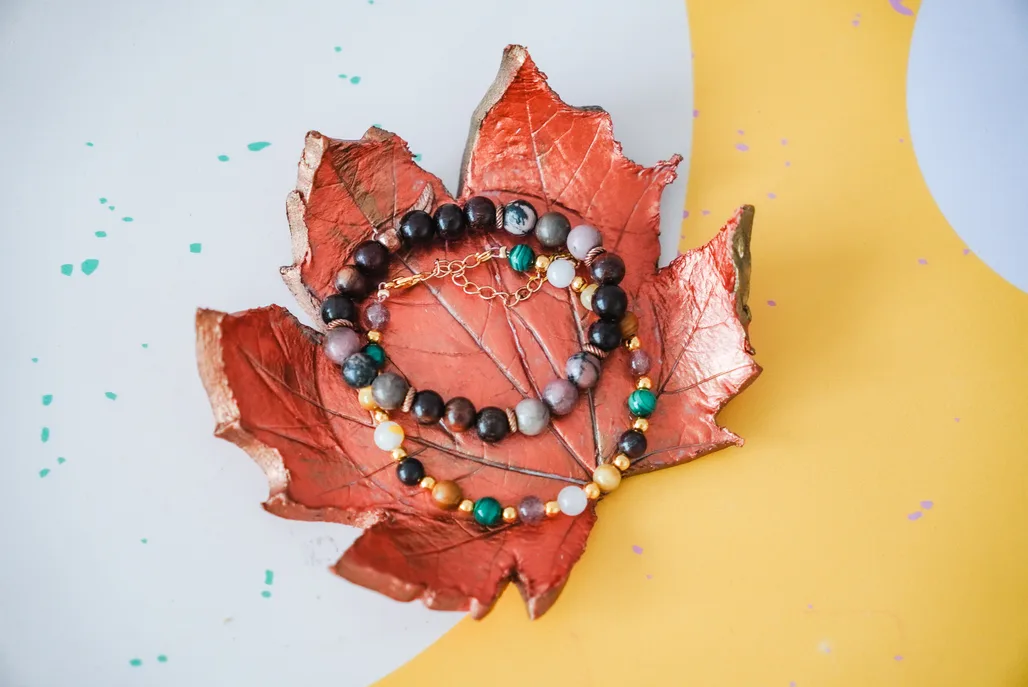 Návod na výrobu podzimní mističky ze samotvrdnoucí hmoty