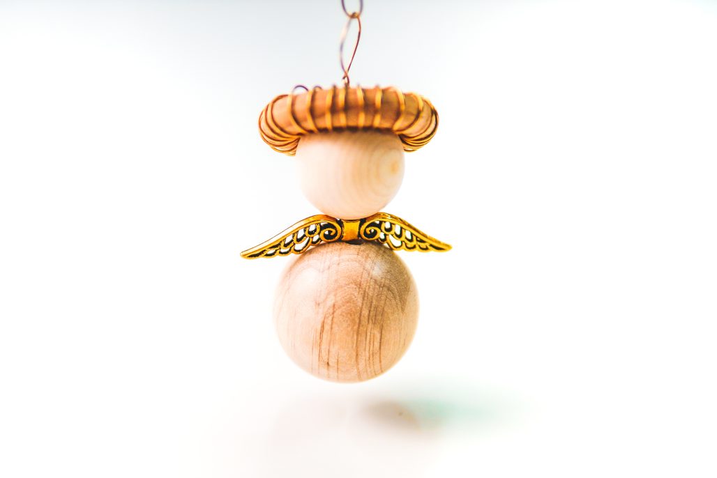 Návod na výrobu velkého dřevěného andělíčka se svatozáří