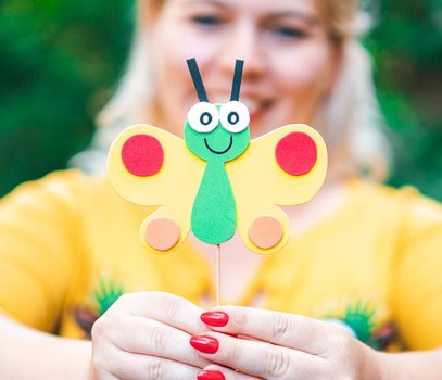 Návod na výrobu Moosgummi motýlka