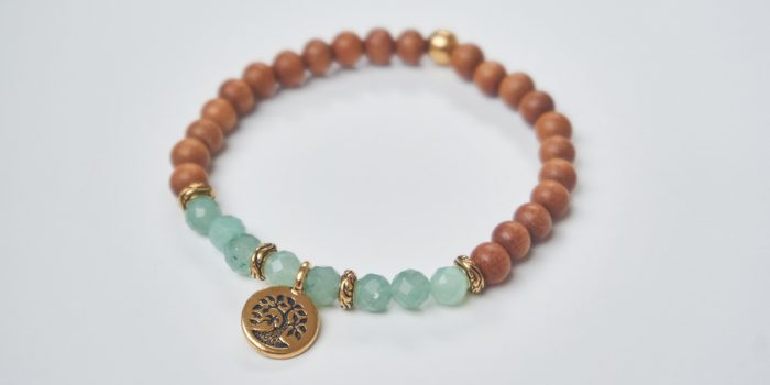 Návod na výrobu boho náramku s broušenými minerály 4