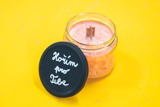 Návod na výrobu svíčky se vzkazem