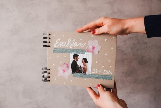 Návod na výrobu svatebního scrapbookového alba