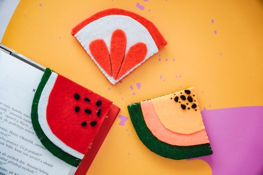 Ovocné záložky do knížky